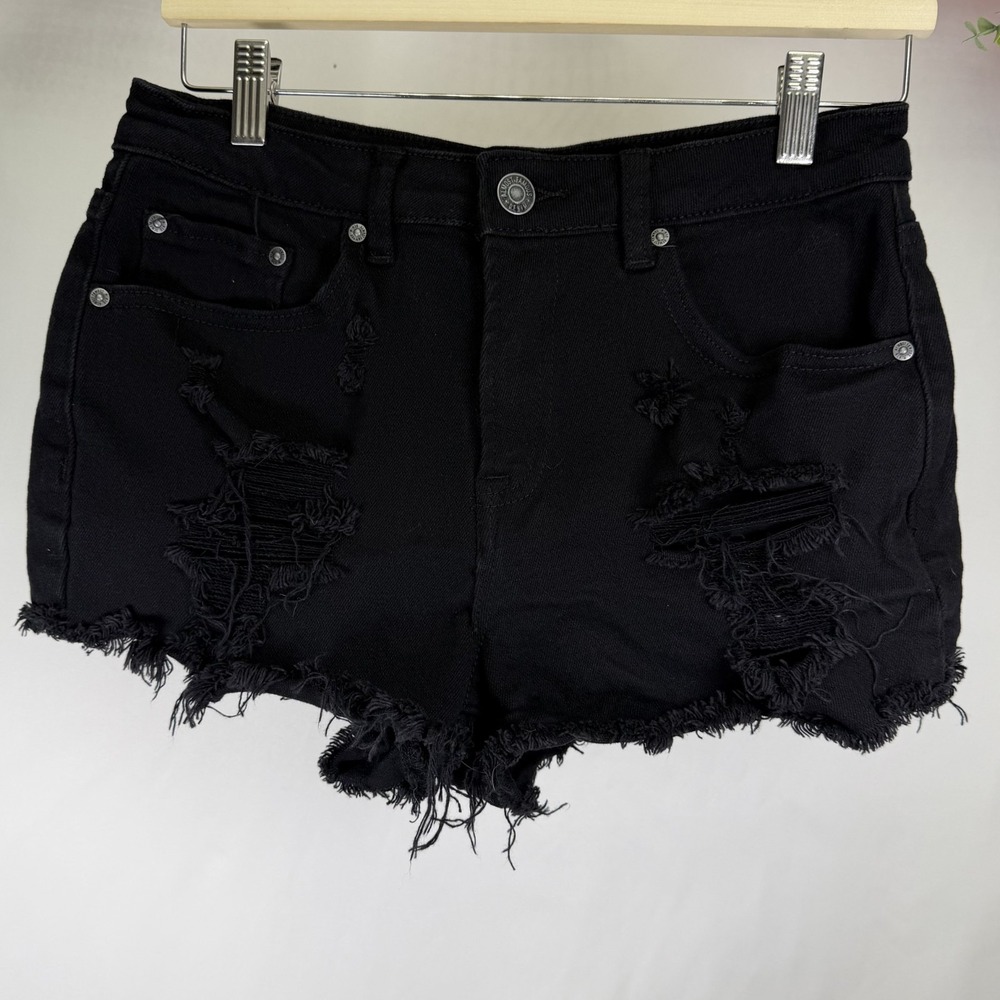 Almost Famous Shorts Womens‎ Size 9 Black High Rise Distressed Denim Fray